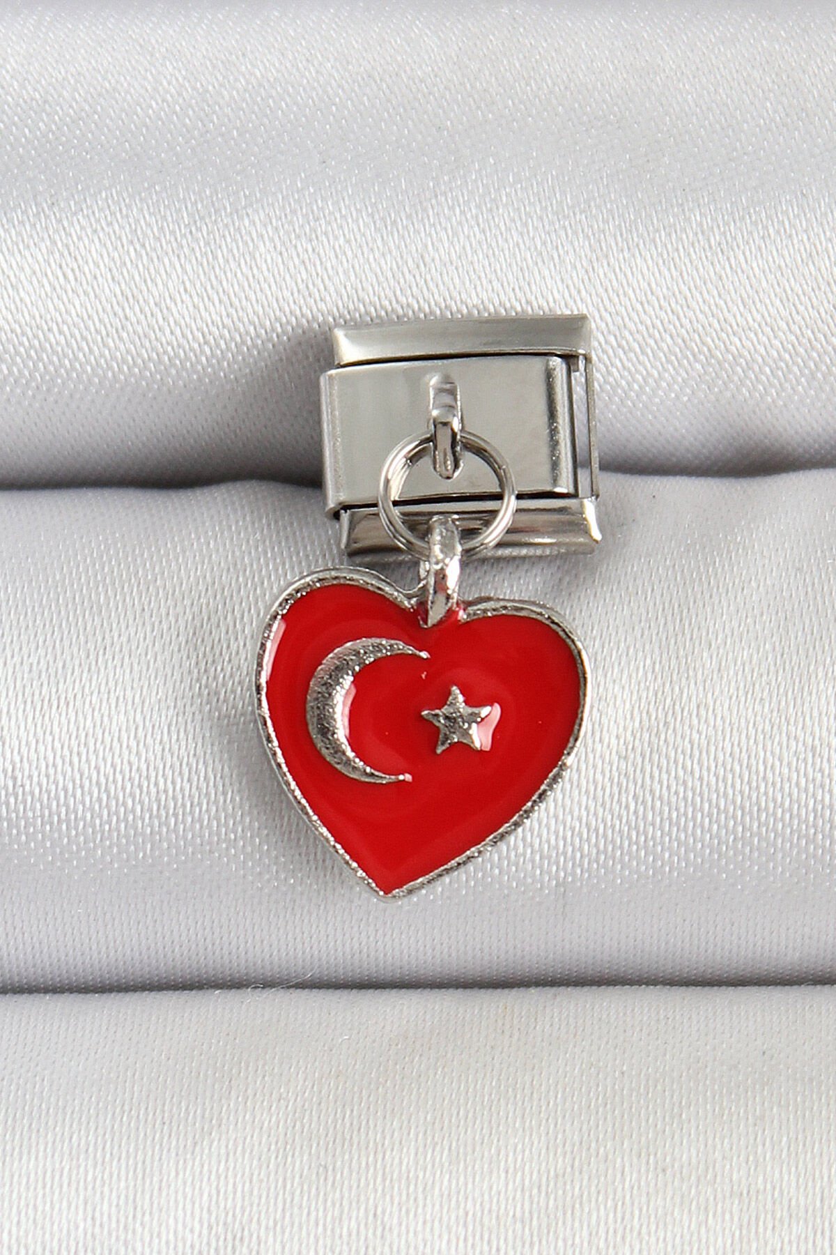 316L Çelik Gümüş Renk Kalp Türk Bayrağı Model Nomination Charm