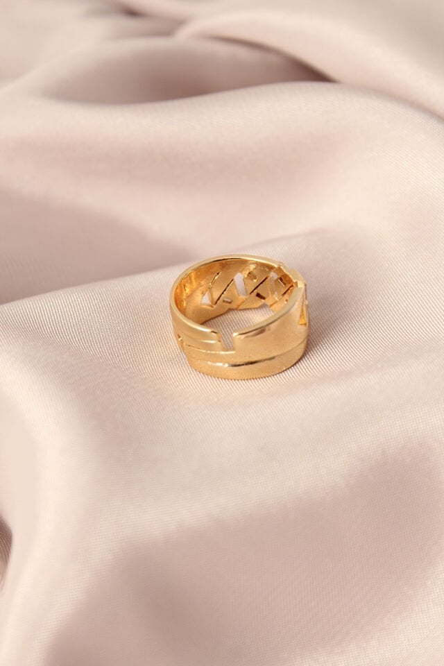 Gold Renk Metal Taşlı Model Ayarlanabilir Kadın Yüzük