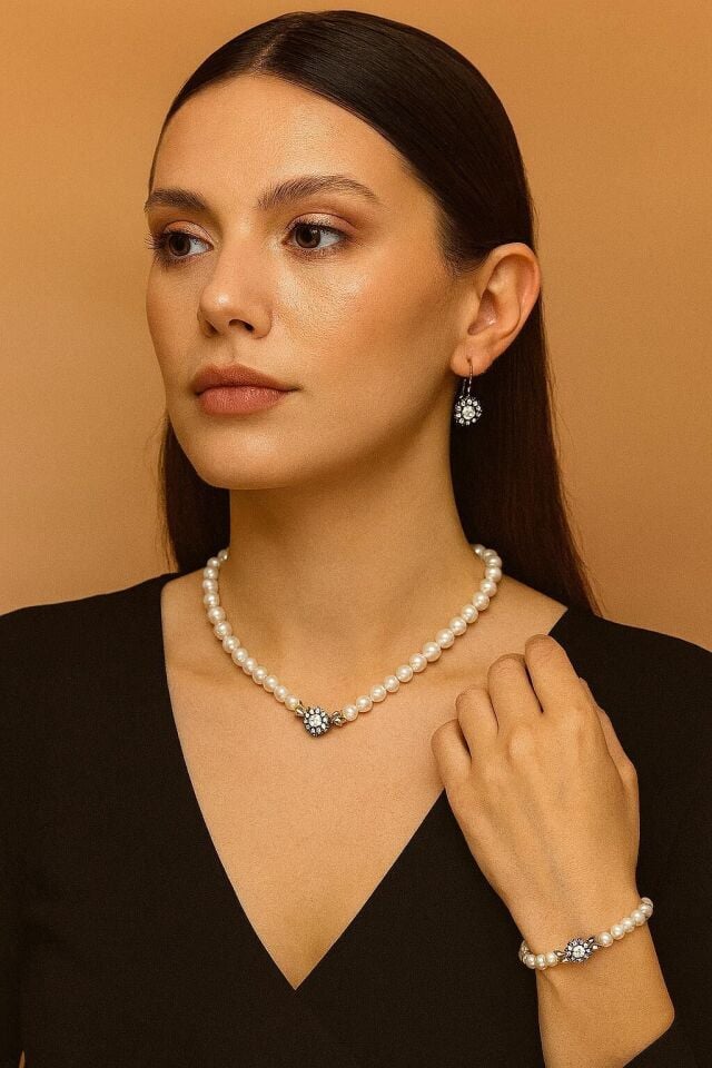 Ayzen Vintage Çiçek Model Taşlı İnci Set 45cm
