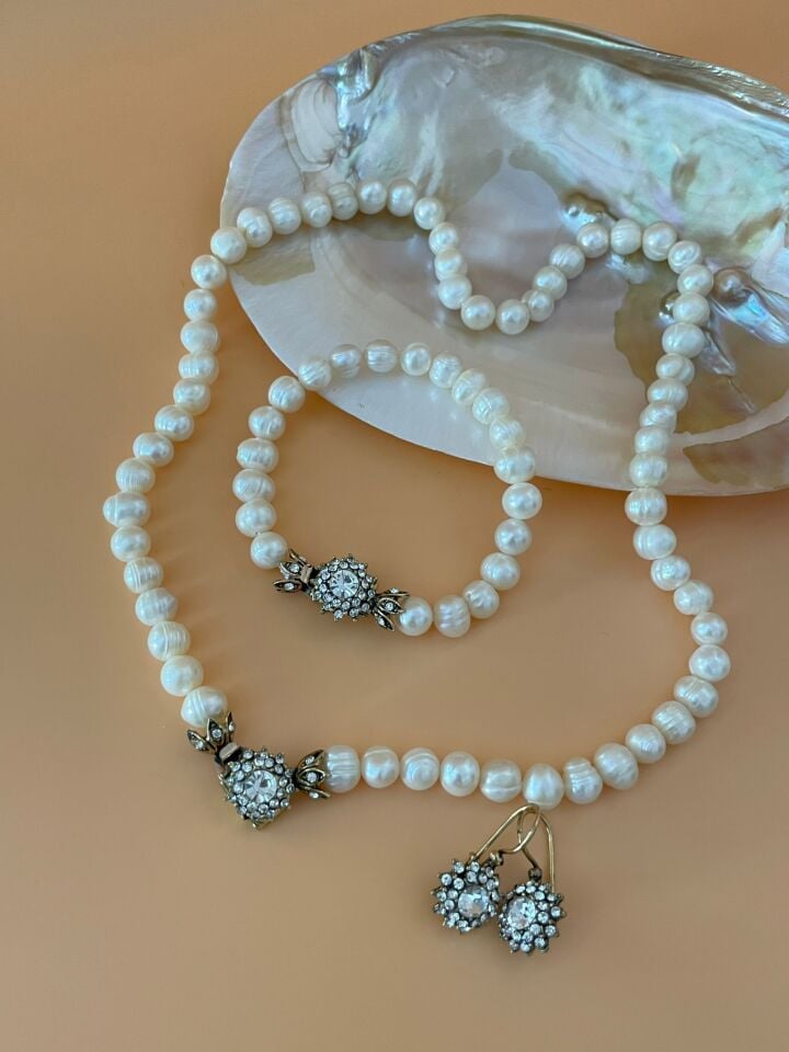 Ayzen Vintage Çiçek Model Taşlı İnci Set 45cm