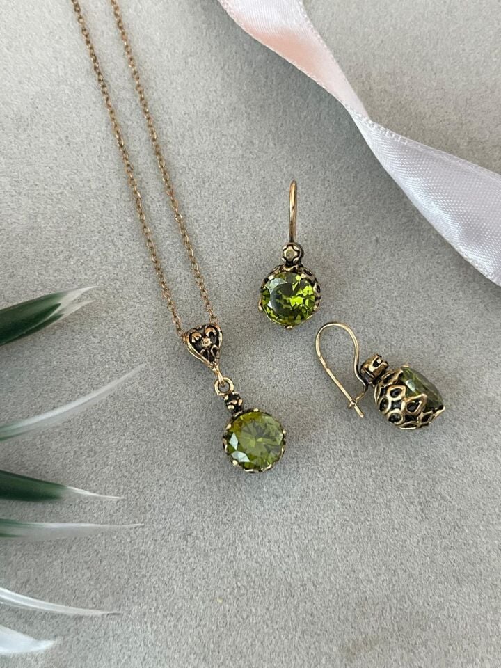 Bronz Yeşil Zirkon Taş Kolye Küpe Set